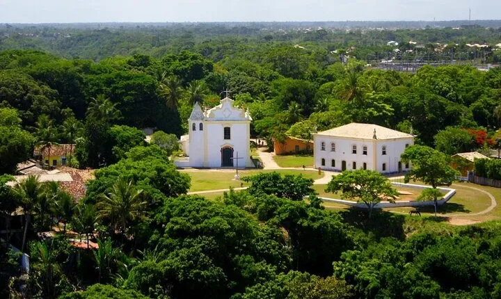 Shared Shuttle between Porto Seguro Airport and Hotels