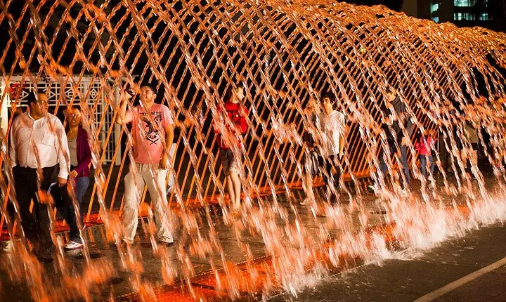 Magic Water & Laser Light Show Including Pick Up And Drop Off