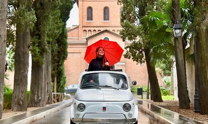 Fiat 500 Private Photoshoot with a Roman, pickup included