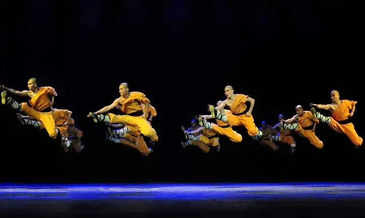 Private Tour: Beijing Cuisine Dinner and Chinese Kung Fu Show