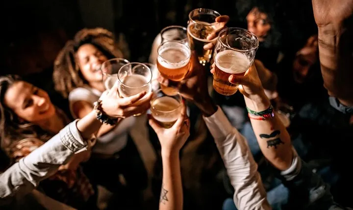 Nashville Whiskey Country Pub Crawl and Distillery Tour