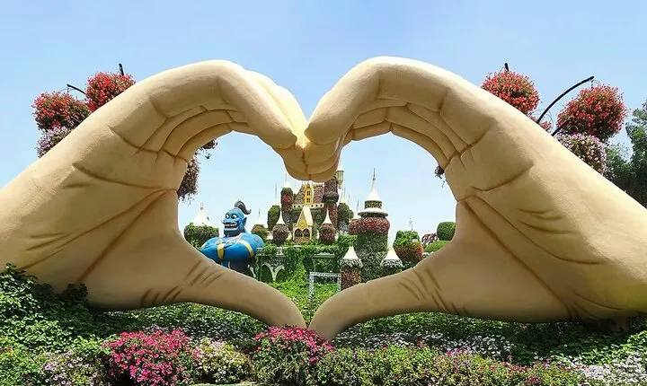 Dubai Miracle Garden Skip the Line Tickets