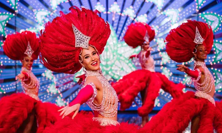 Paris Moulin Rouge 3-Courses Dinner with Wine and Show