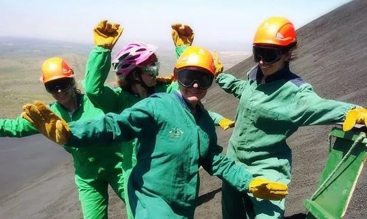 Volcano Boarding