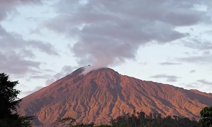 Mount Meru - Guided Hike
