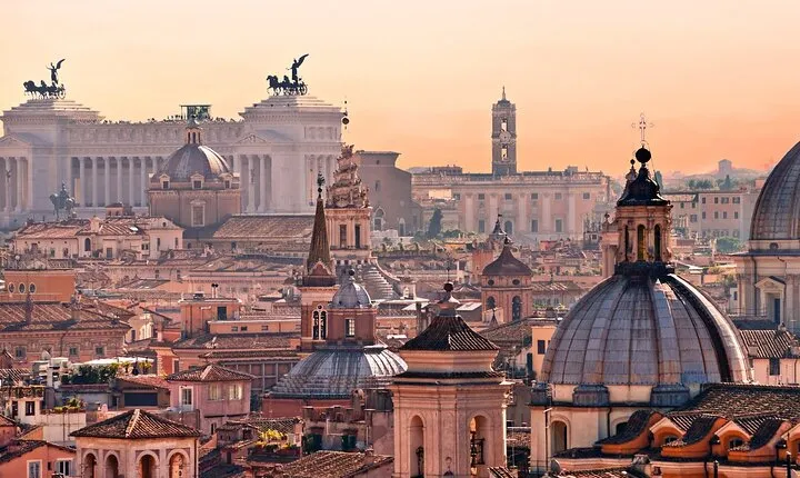Discover Rome Highlights in 4 hours 