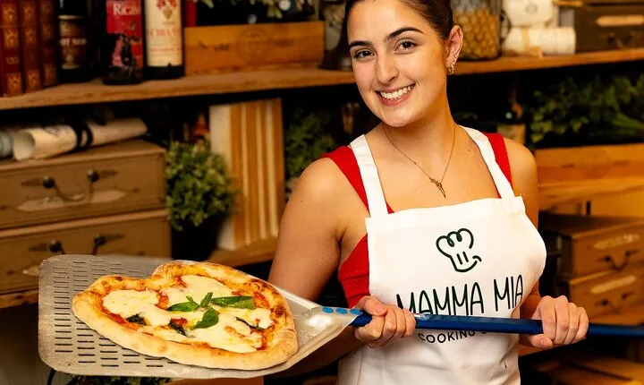 Neapolitan Pizza and Artisanal Gelato with Unlimited Wine