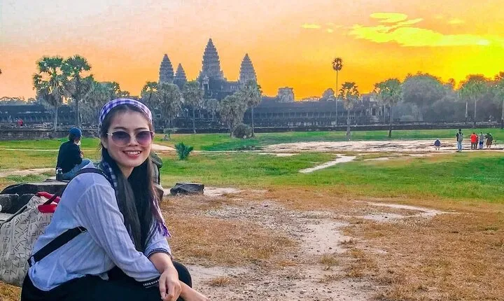 Day Tour In Phnom Penh With Bophany