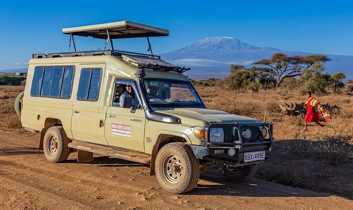 Amboseli day Tour in 4x4 Landcruiser