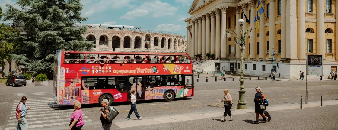 Verona hop-on hop-off bus 24 or 48-hour tickets