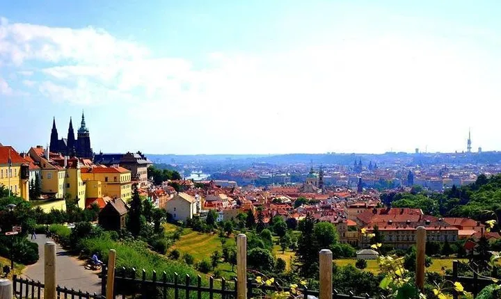 6-hour Welcome to Prague Private Tour