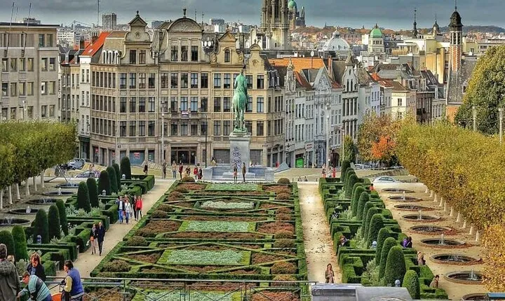 Multiday Private Tour Brussels Amsterdam and Luxembourg 3 Days
