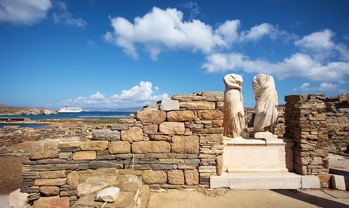 Daily Cruise from Paros to Delos Mykonos