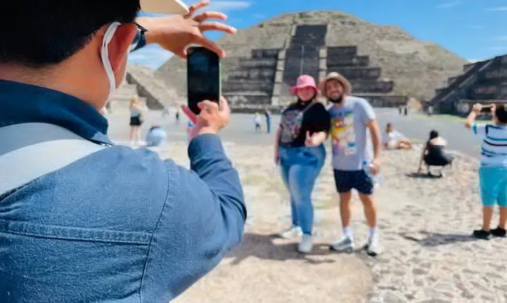 Tour Pyramids of Teotihuacan, Basilica and Tlatelolco from CDMX