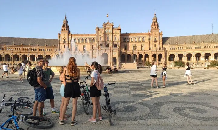 Seville Bike Tour with Full Day Bike Rental
