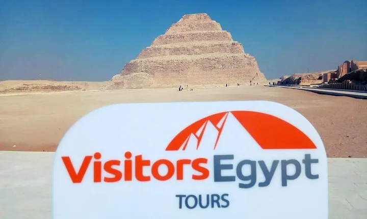 Giza Pyramids, Memphis and Sakkara Day Trip