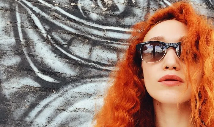 Street art, Sculptures and Murders Walking Tour in Barcelona