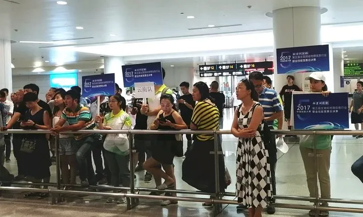 Private One Way Transfer Service to Longsheng Hotel from Guilin City or Airport