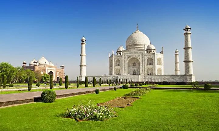 Taj Mahal Tour With Agra Fort, Baby Taj And Mehtab Bagh