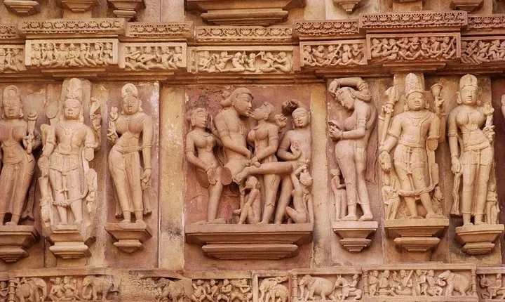 10 Days Excursion of Golden Triangle with Khajuraho Varanasi Tour