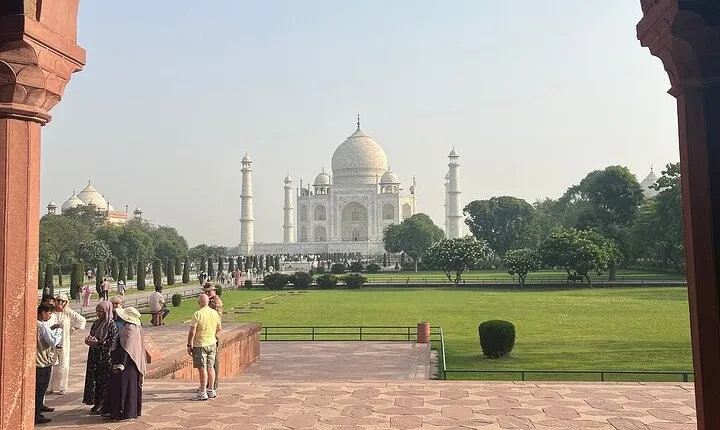  3 Days Taj Mahal Tour with Ranthambore Tiger Safari from Delhi
