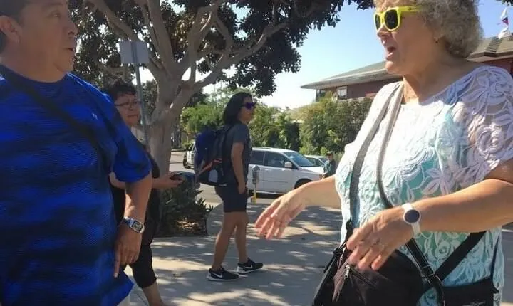 Adventurous Scavenger Hunt in Miami Beach by Zombie Scavengers