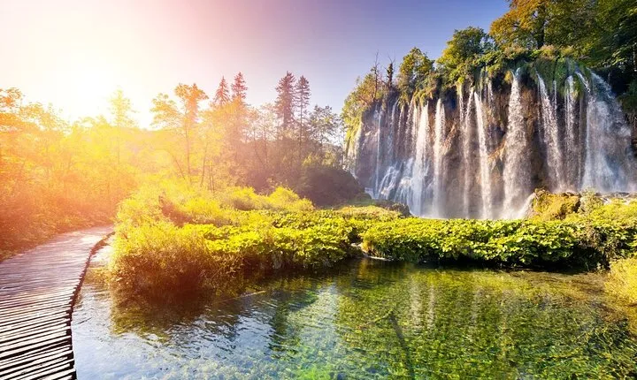 Private Transfer from Split to Zagreb with Plitvice and Rastoke