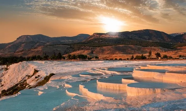 Pamukkale and Hierapolis