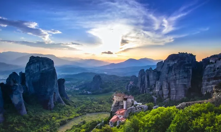 Private 2-Day Tour to Meteora - Cliffhanger Orthodox Monastery