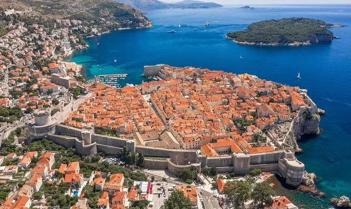 Dubrovnik Old town from Montenegro (Private tour)