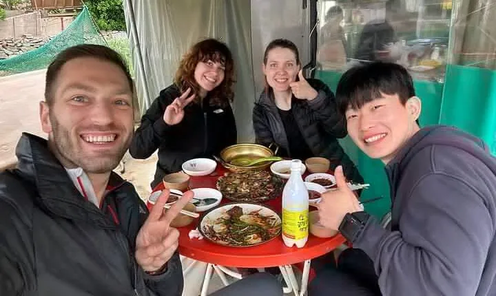 4-Hours Hiking and Tasting Rice Wine in the Mountain of Busan