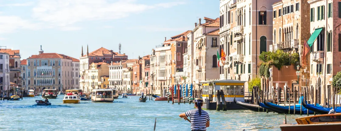 Accademia private gondola tour