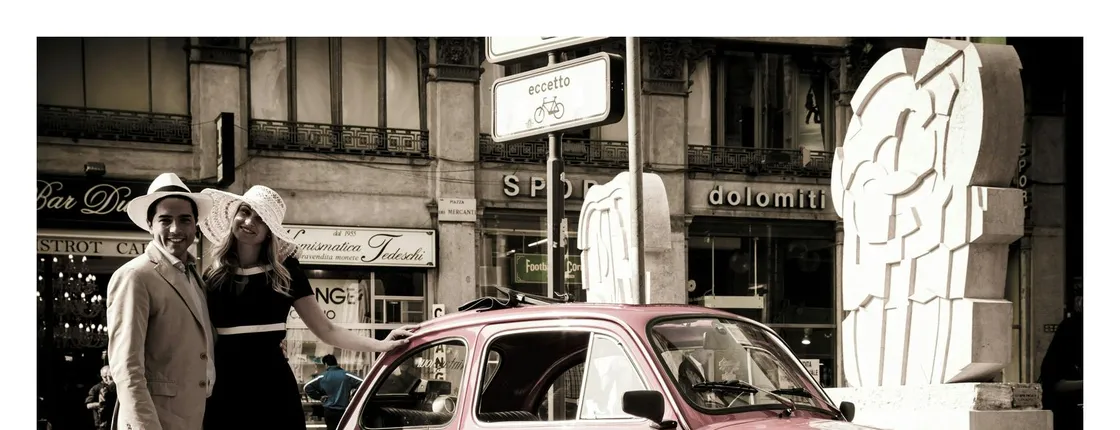 Milano Highlights 1 hour Private Tour by Vintage Car