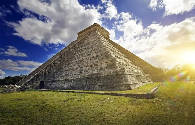 10-Day Yucatan Heritage Ecofriendly Tour from Cancun