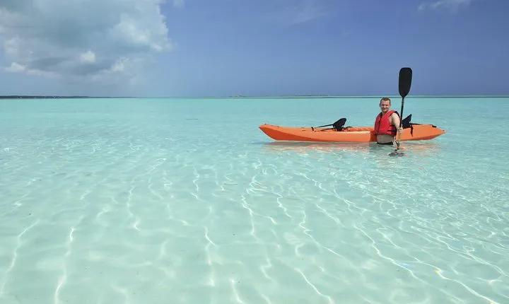 Sweetings Cay Mangrove Kayaking and Turtles