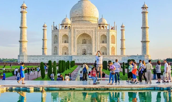 Private Taj Mahal & Agra Fort Tour from Delhi by Car