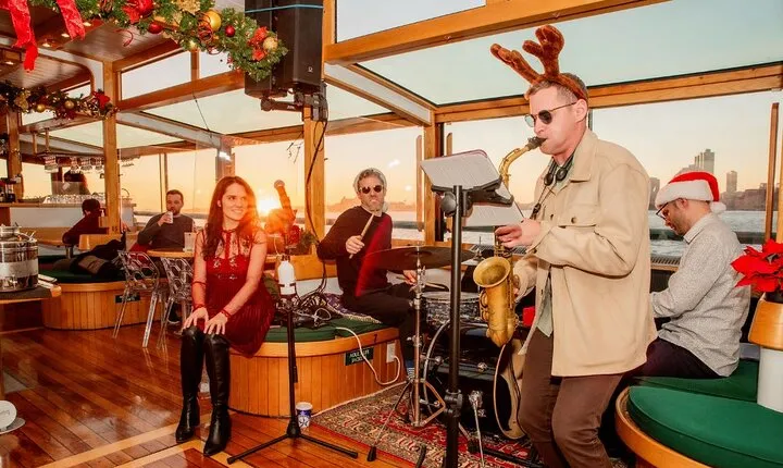 Shared Traditional Music and Hymns Christmas Tour in New York