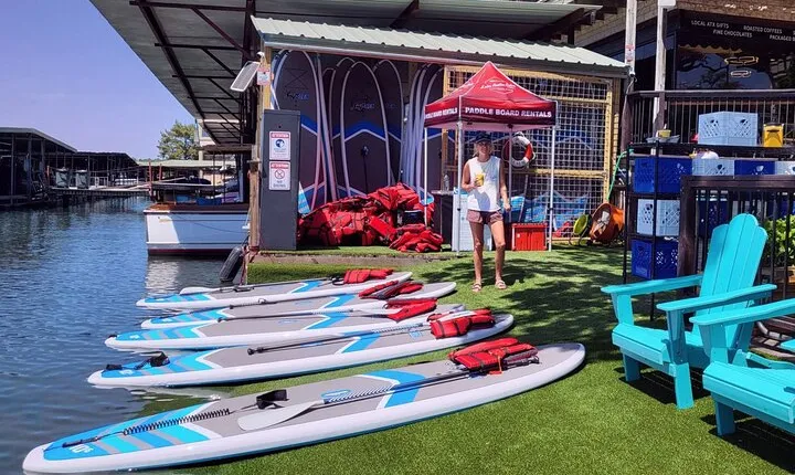 1 Hour Paddle Board Rental on Lake Austin Per Person