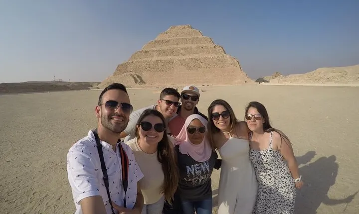 Best Giza, Sakkara and Memphis Private Day Tour and Dinner Cruise