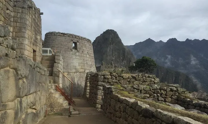 Machu Picchu and Sacred Valley Overnight Tour