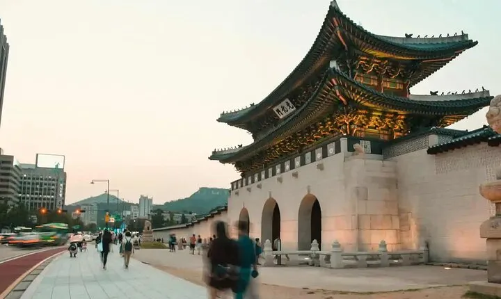 Discover Seoul: Local Life and History