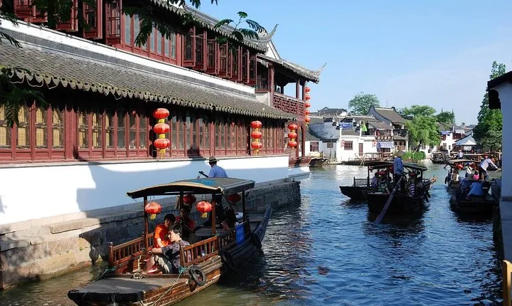 Shanghai Water Town Private Day Tour by Limo