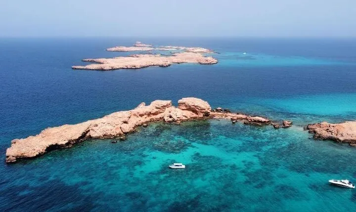 Daymaniyat Islands Snorkeling Tour