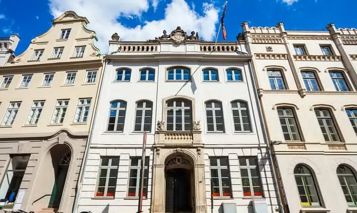 Private Tour of the Willy Brandt House and Historic Lubeck