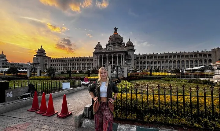Bangalore Private City Car Tour with Guide and Lunch
