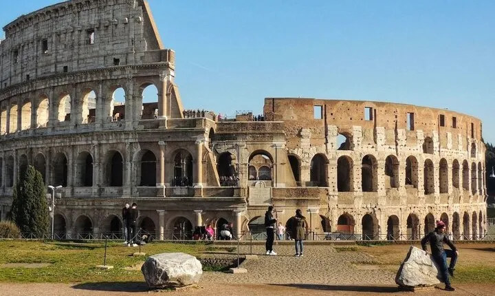 Colosseum and Ancient Rome Walking Guided Tour