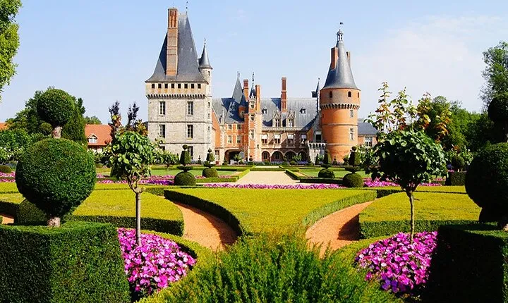 Private Versailles and Maintenon Full-Day History Tour