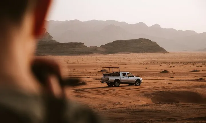 Full-Day Jeep Tour in Wadi Rum with Overnight Stay