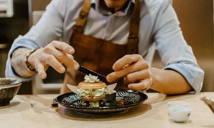 A Gastronomic Dinner with a MasterChef winner in Paris