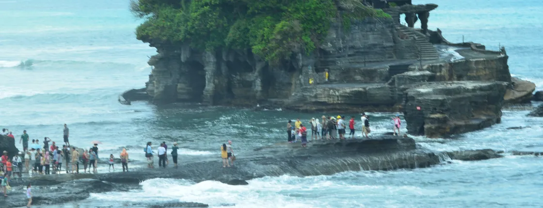 Royal temple, Beratan lake and Tanah Lot sunset private tour